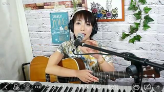 小川エリ
